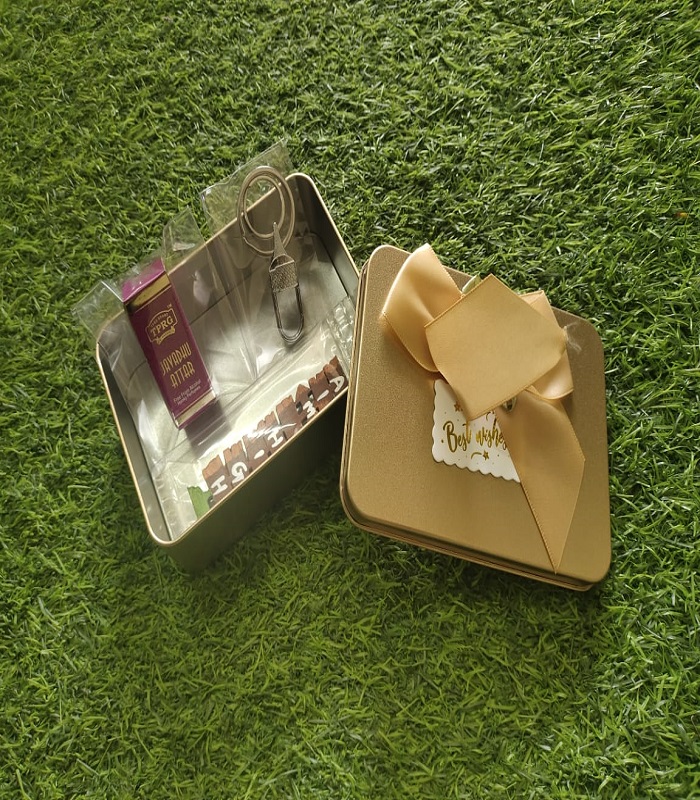 Aroma Meets Ambition – Compact Return Gift