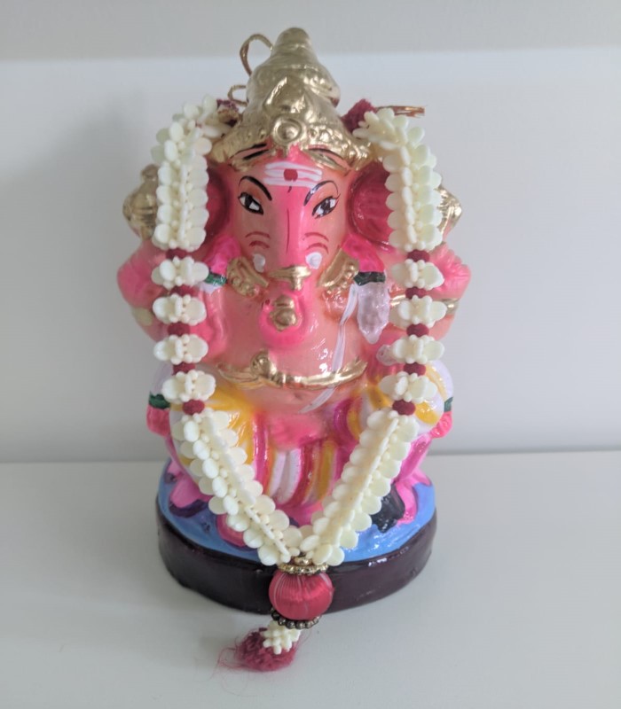 Nandhi Shiva Bull doll in Sphatik (Crystal)